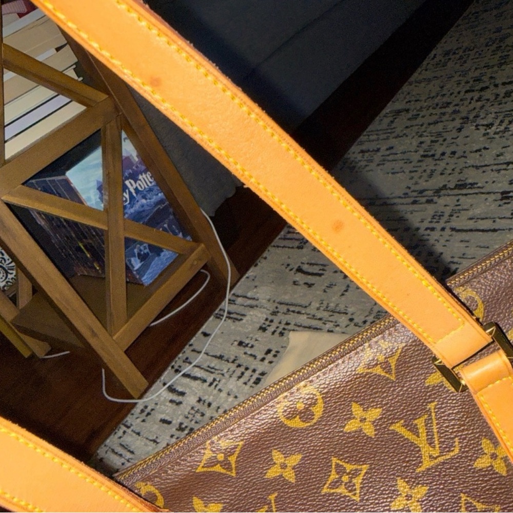 Louis Vuitton Monogram Canvas Tote with Vachetta Leather Straps - Picture 6 of 6